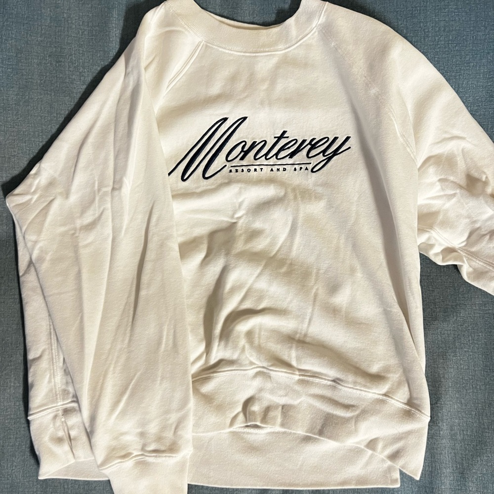 Abercrombie & Fitch White Monterey Sweatshirt